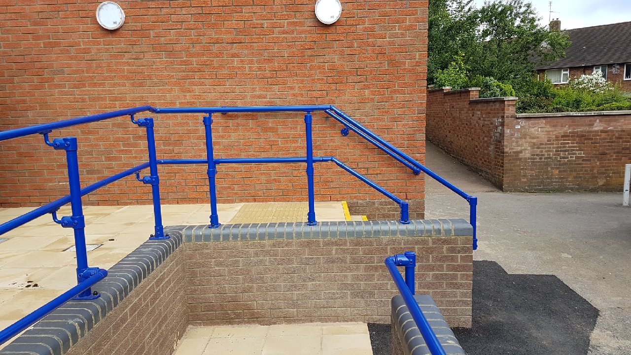 DDA Handrail System