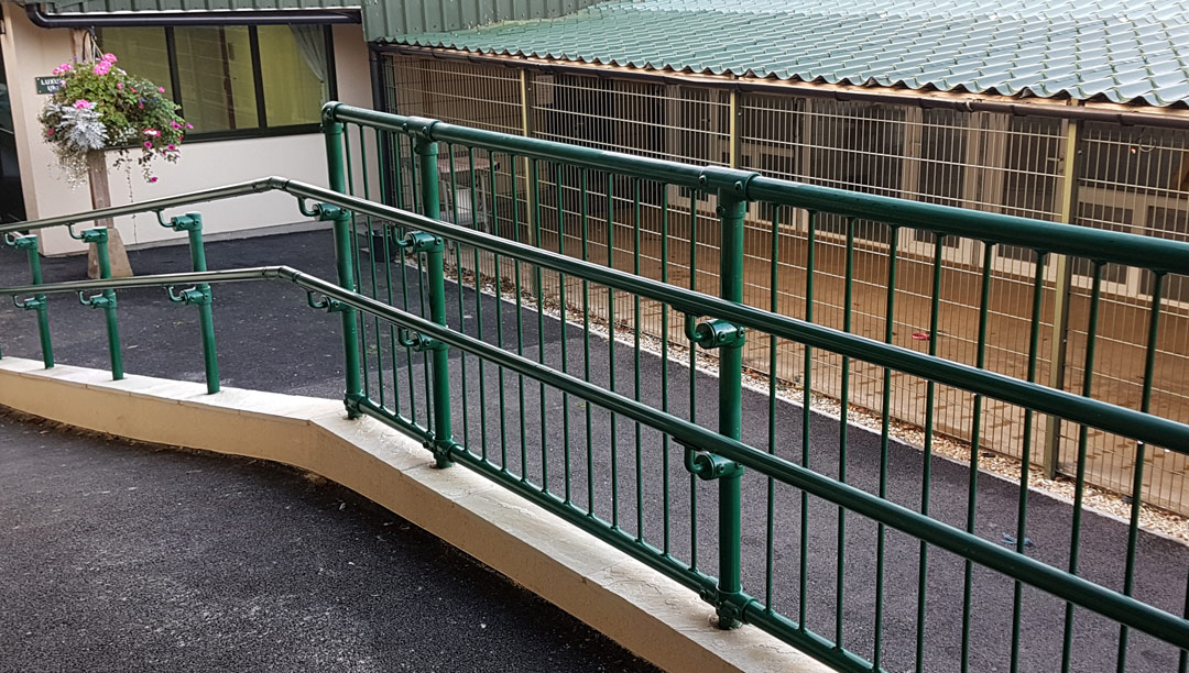 How To Ensure Handrail Compliance | Ezi Klamp Systems