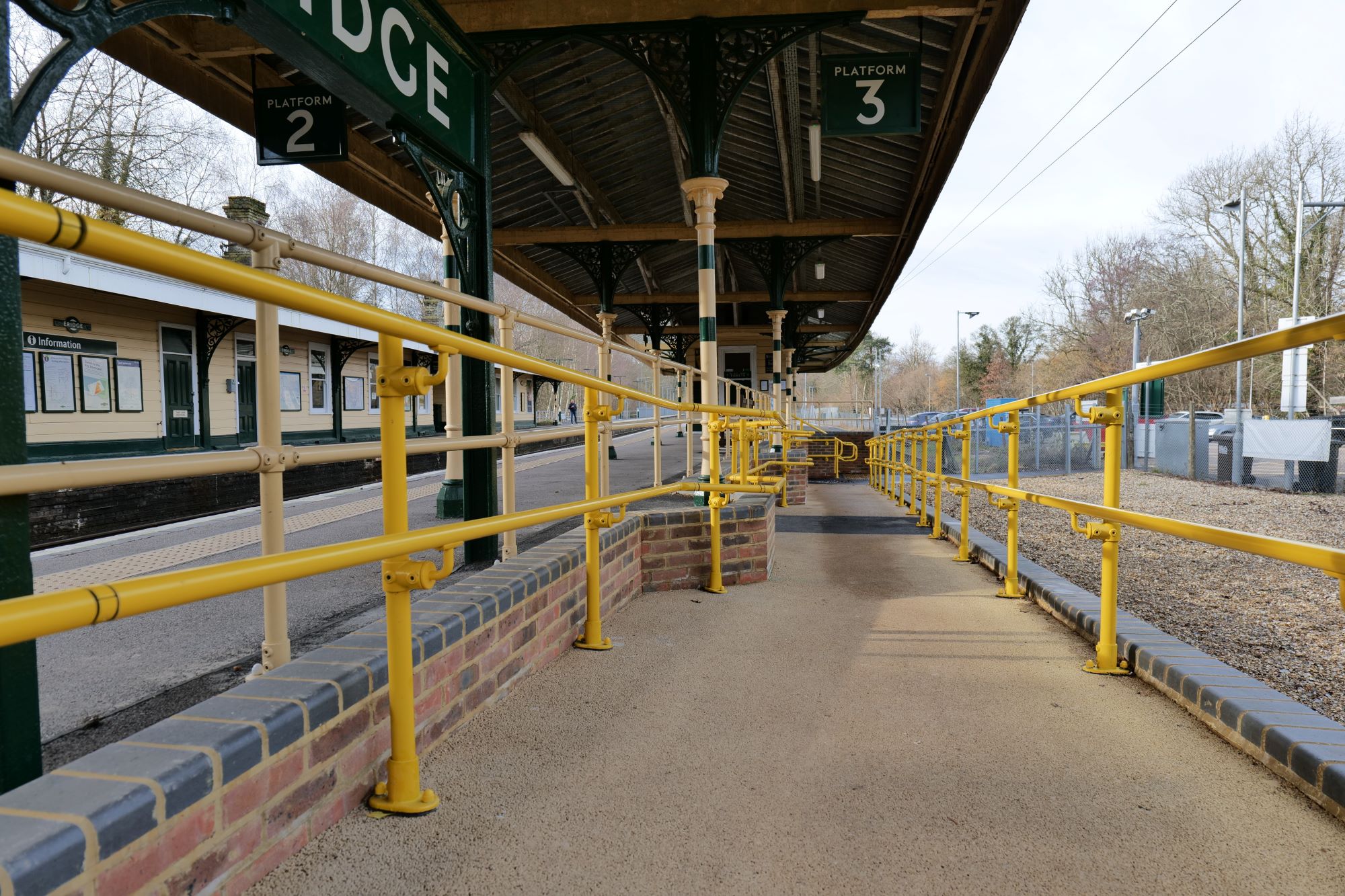 Choosing the Right Handrails for Your Needs | Ezi Klamp Systems