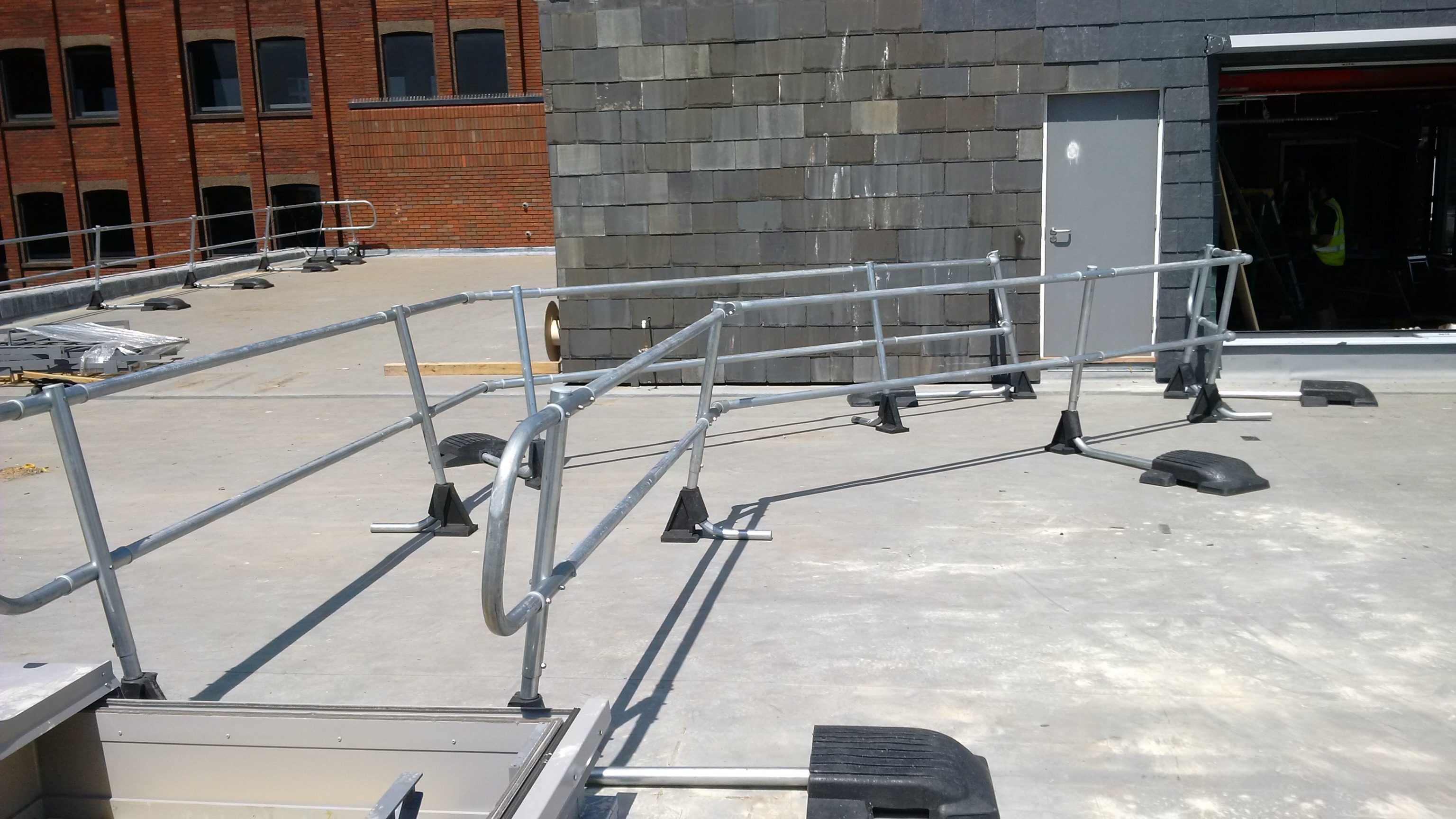 Are you meeting roof edge protection requirements? | Ezi Klamp Systems