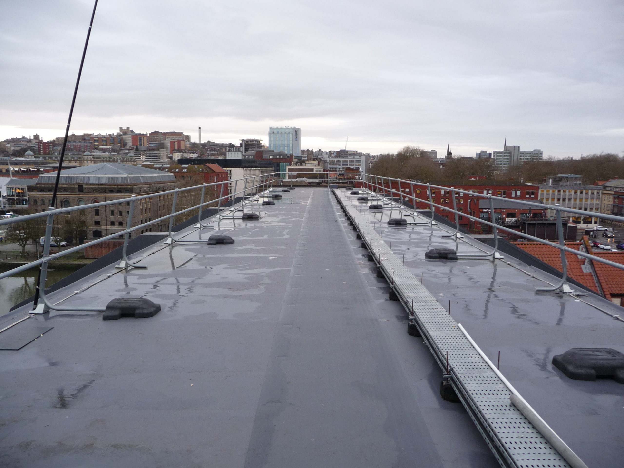 Merchants House - Roof Guardrail Project | Ezi Klamp Systems