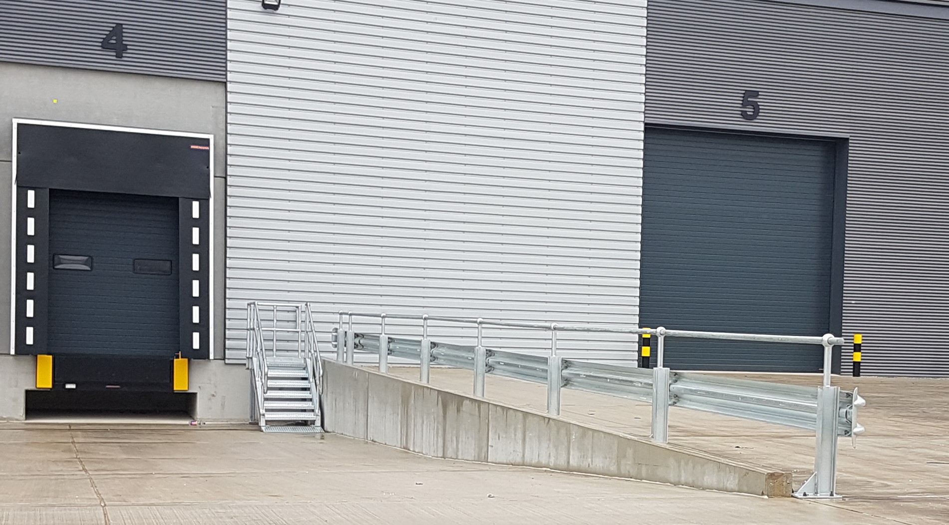 Armco Crash Barrier FAQs | Ezi Klamp
