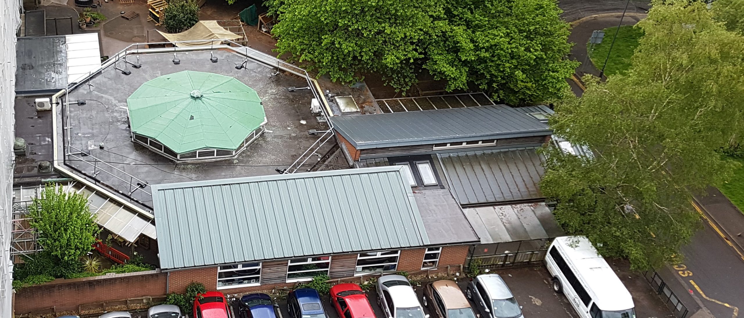 Redcliffe Nursery Project - Roof Guardrail Project | Ezi Klamp Systems