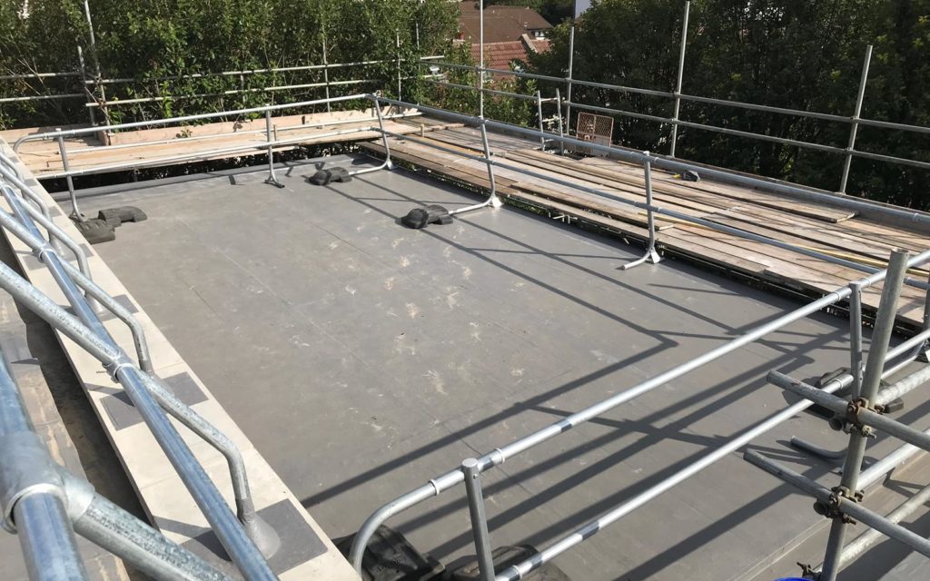 North Bristol NHS Trust - Roof Guardrail Project | Ezi Klamp Systems