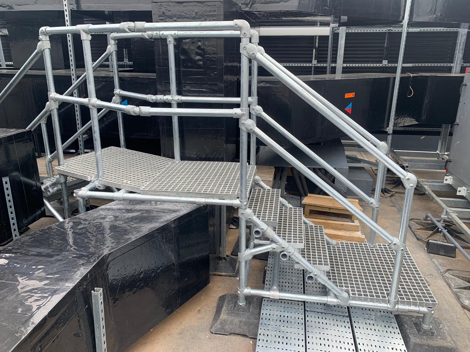 Imperial College London, Scale Space - Rooftop Stepovers | Ezi Klamp Systems