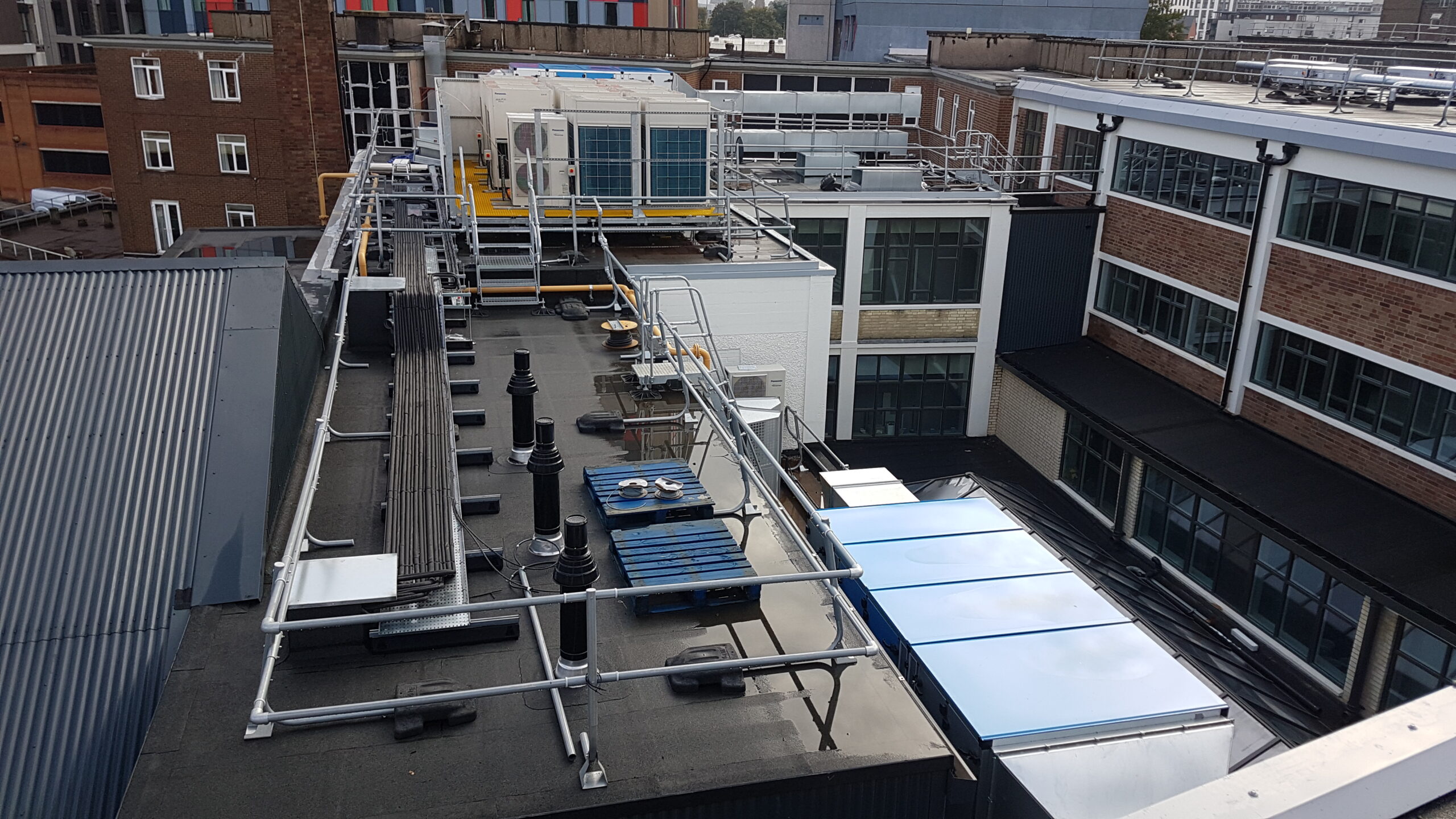 Telegraph Hotel, Coventry - Roof Guardrail Project | Ezi Klamp Systems